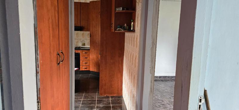 2 Bedroom Property for Sale in Umzinto KwaZulu-Natal