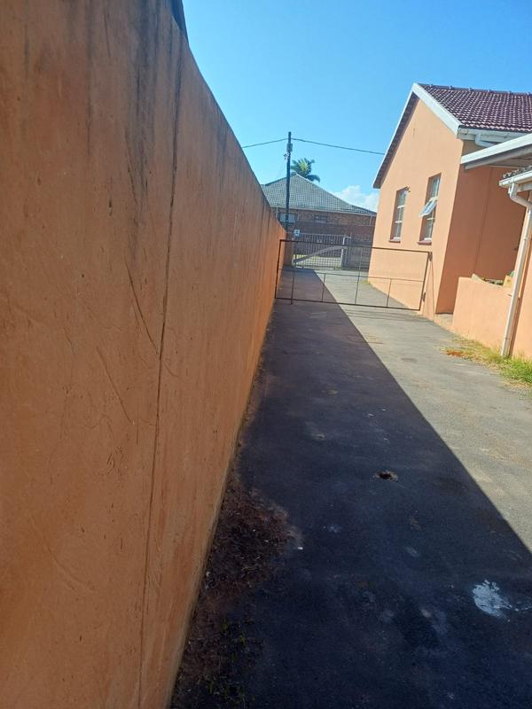 To Let 3 Bedroom Property for Rent in Wentworth KwaZulu-Natal