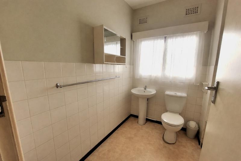 To Let 1 Bedroom Property for Rent in Ramsgate KwaZulu-Natal
