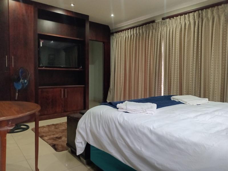 3 Bedroom Property for Sale in Uvongo KwaZulu-Natal