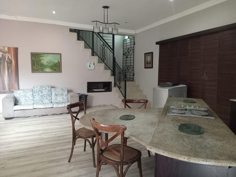 3 Bedroom Property for Sale in Uvongo KwaZulu-Natal