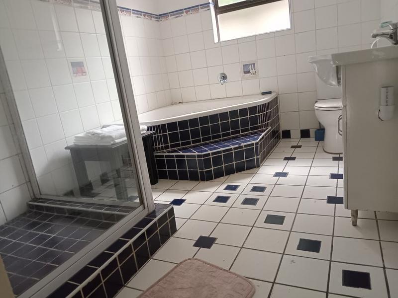3 Bedroom Property for Sale in Uvongo KwaZulu-Natal