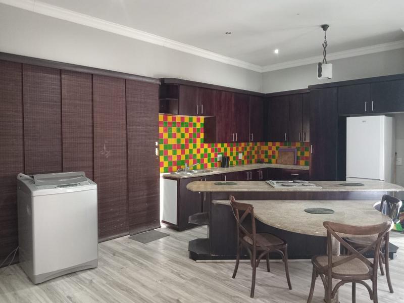 3 Bedroom Property for Sale in Uvongo KwaZulu-Natal