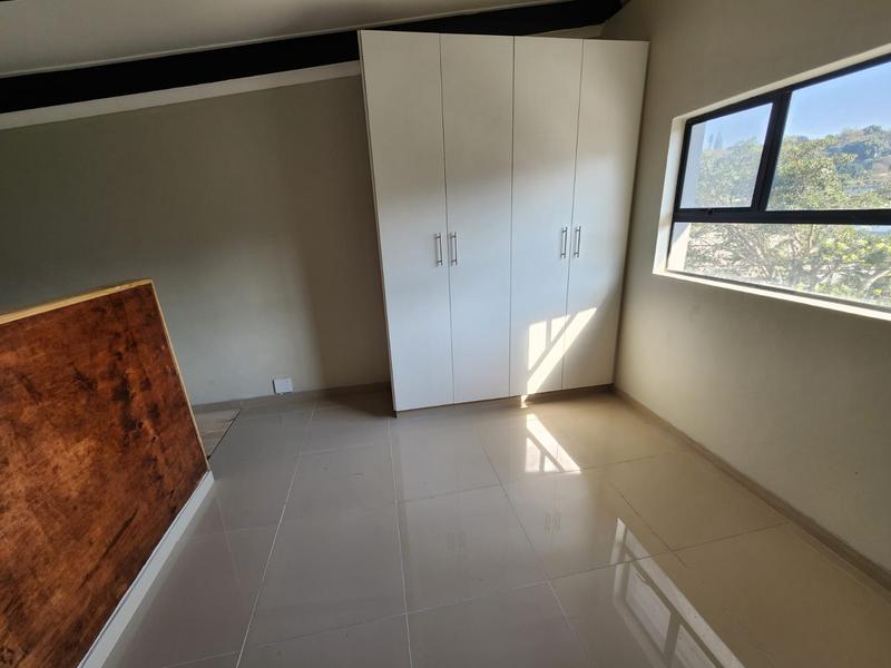 To Let 2 Bedroom Property for Rent in Durban North KwaZulu-Natal