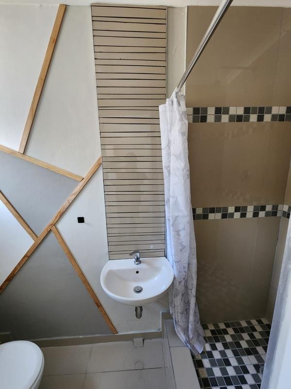 To Let 2 Bedroom Property for Rent in Durban North KwaZulu-Natal
