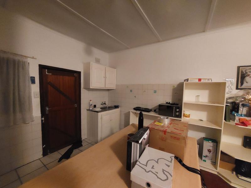 1 Bedroom Property for Sale in Lawrence Rocks KwaZulu-Natal