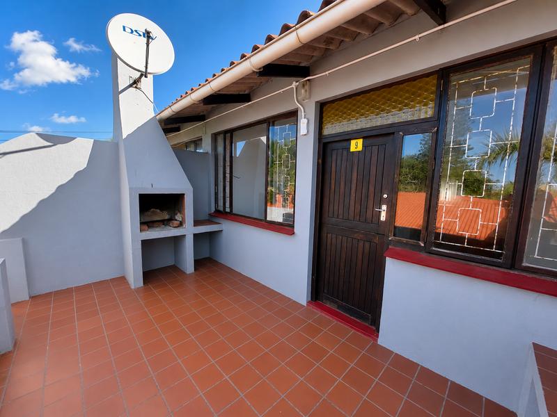 To Let 1 Bedroom Property for Rent in Lawrence Rocks KwaZulu-Natal