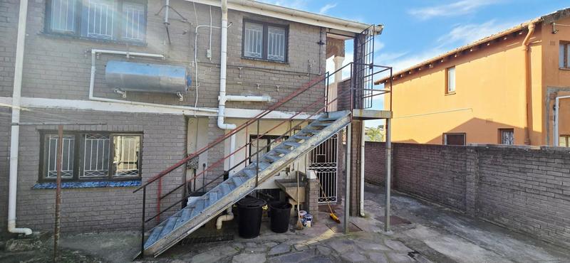 To Let 1 Bedroom Property for Rent in Crossmoor KwaZulu-Natal