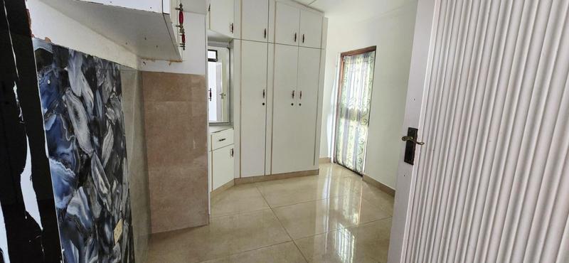 To Let 1 Bedroom Property for Rent in Crossmoor KwaZulu-Natal