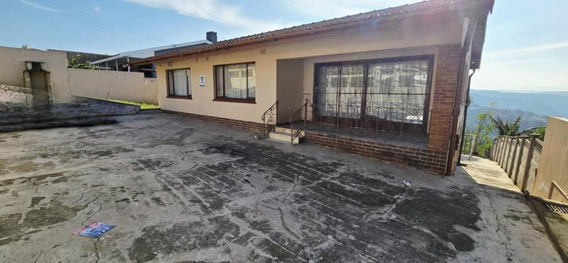 3 Bedroom Property for Sale in Reservoir Hills KwaZulu-Natal