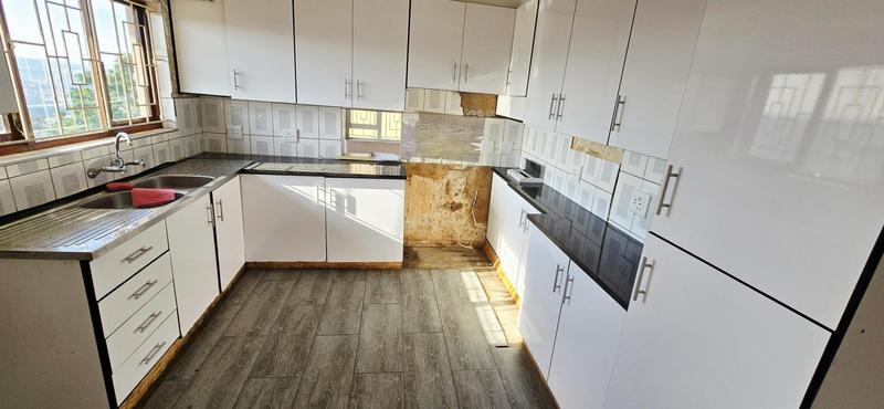 3 Bedroom Property for Sale in Reservoir Hills KwaZulu-Natal