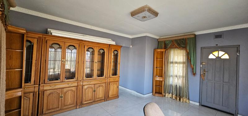 4 Bedroom Property for Sale in Park Rynie KwaZulu-Natal