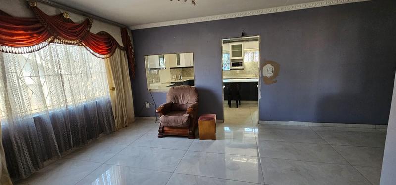 4 Bedroom Property for Sale in Park Rynie KwaZulu-Natal