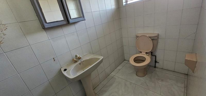 4 Bedroom Property for Sale in Park Rynie KwaZulu-Natal