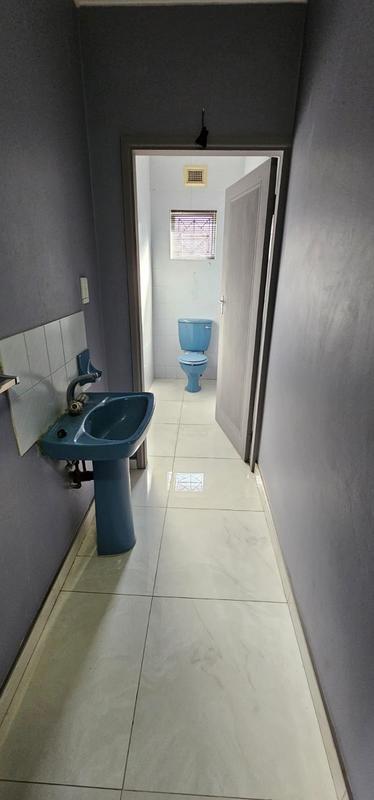 4 Bedroom Property for Sale in Park Rynie KwaZulu-Natal
