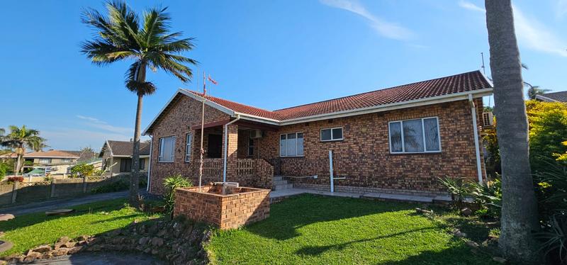 4 Bedroom Property for Sale in Park Rynie KwaZulu-Natal