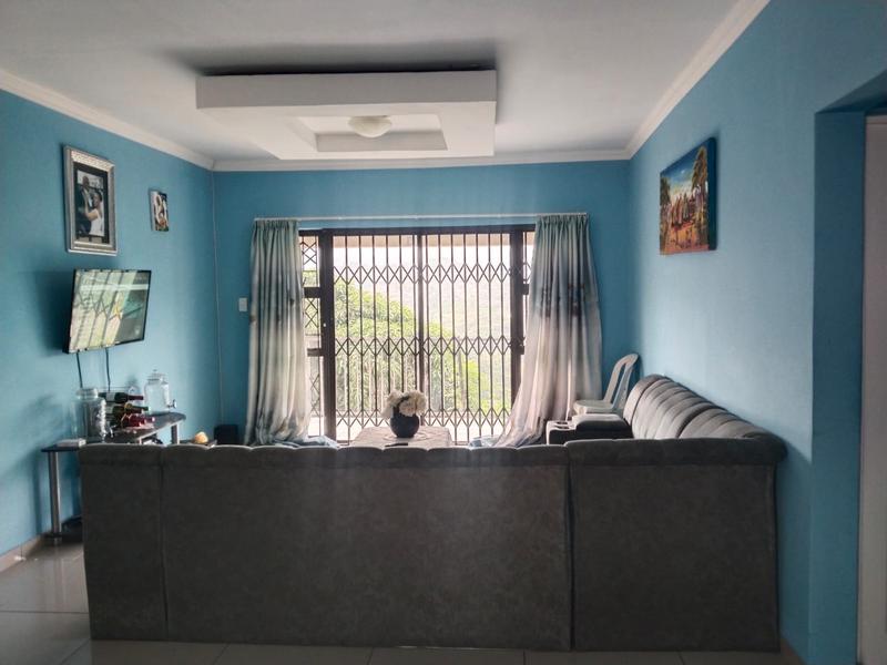 To Let 3 Bedroom Property for Rent in Kwandengezi KwaZulu-Natal