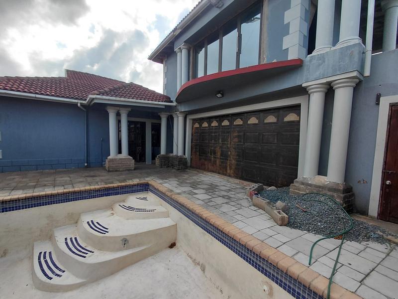 6 Bedroom Property for Sale in Adams Mission KwaZulu-Natal