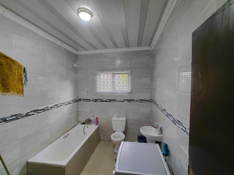 6 Bedroom Property for Sale in Adams Mission KwaZulu-Natal