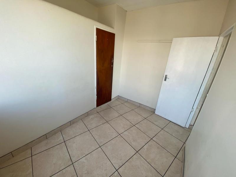 2 Bedroom Property for Sale in Esplanade KwaZulu-Natal