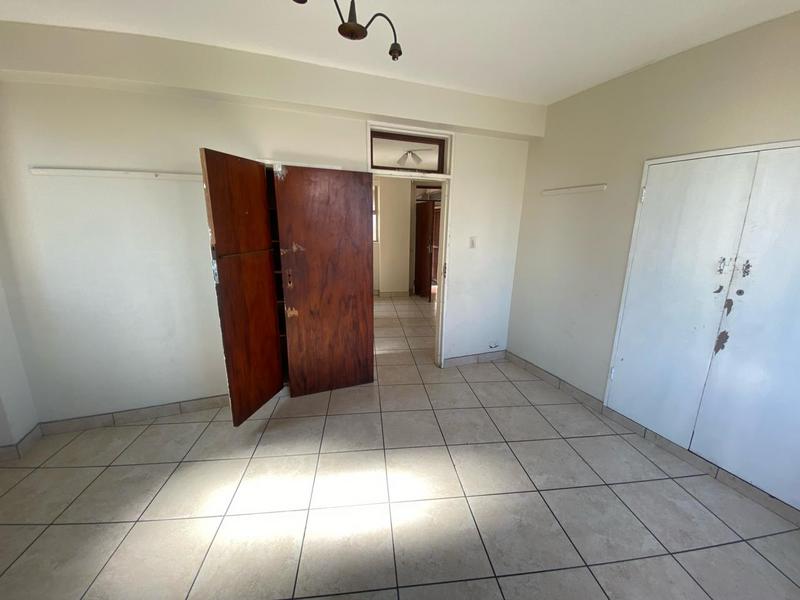 2 Bedroom Property for Sale in Esplanade KwaZulu-Natal