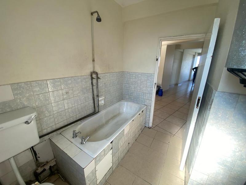 2 Bedroom Property for Sale in Esplanade KwaZulu-Natal