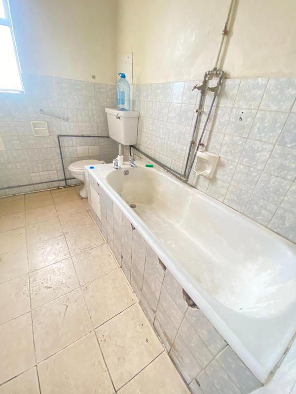 To Let 2 Bedroom Property for Rent in Esplanade KwaZulu-Natal