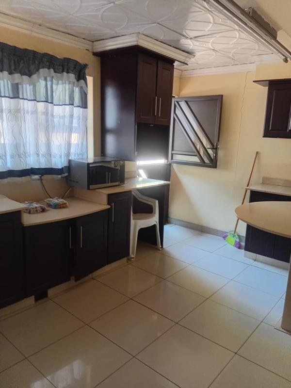 3 Bedroom Property for Sale in Newlands West KwaZulu-Natal