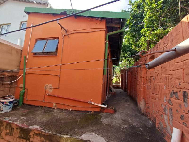 2 Bedroom Property for Sale in Stonebridge KwaZulu-Natal