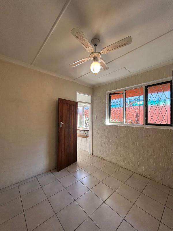 To Let 1 Bedroom Property for Rent in Ramsgate KwaZulu-Natal
