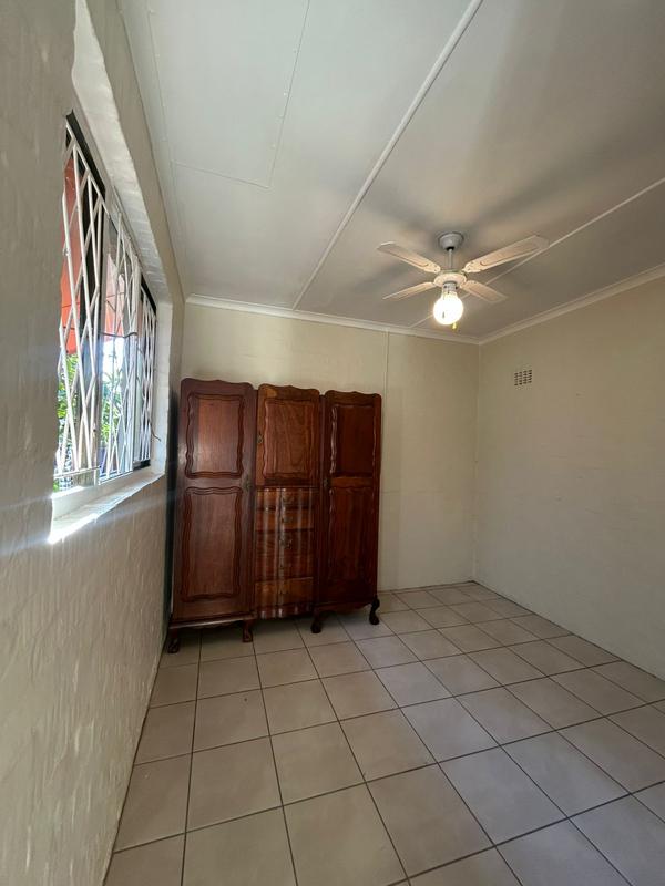 To Let 1 Bedroom Property for Rent in Ramsgate KwaZulu-Natal