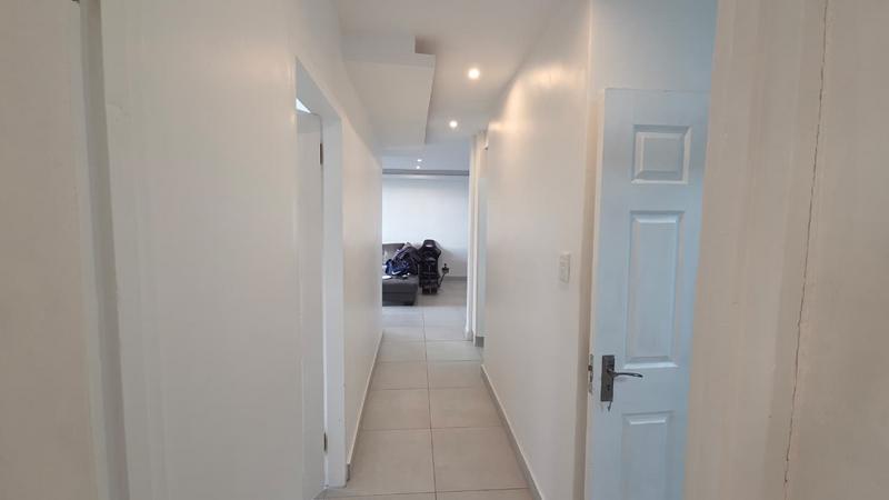 To Let 2 Bedroom Property for Rent in Paradise Valley KwaZulu-Natal