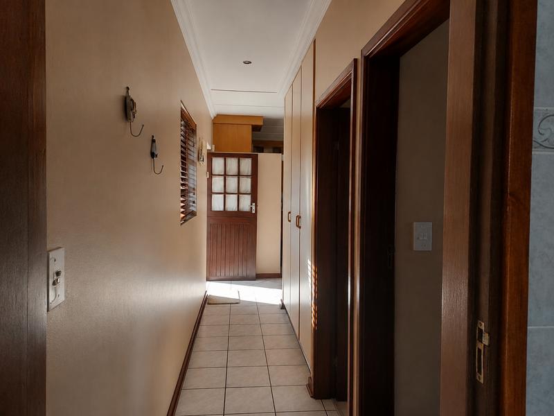 3 Bedroom Property for Sale in Hibberdene KwaZulu-Natal
