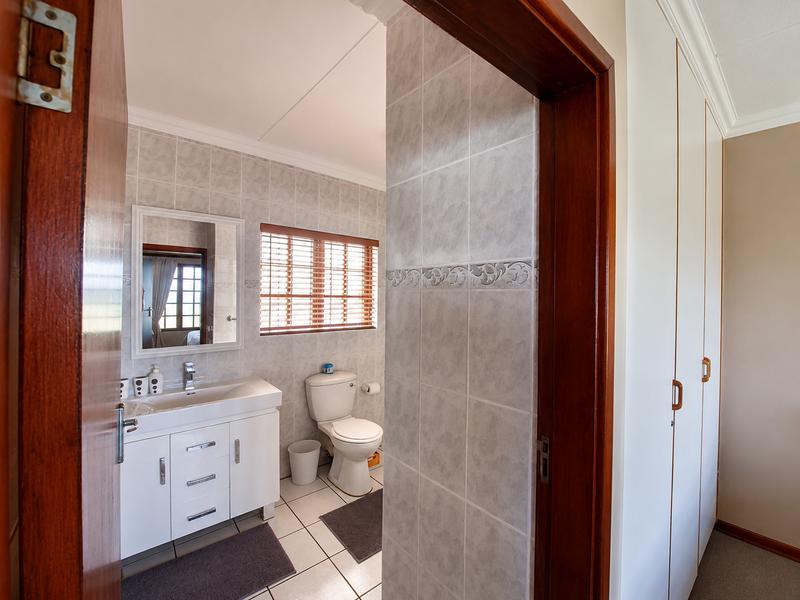 3 Bedroom Property for Sale in Hibberdene KwaZulu-Natal