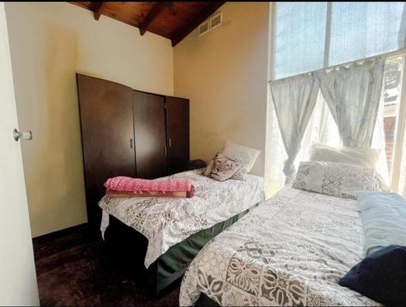 To Let 2 Bedroom Property for Rent in Pinetown KwaZulu-Natal