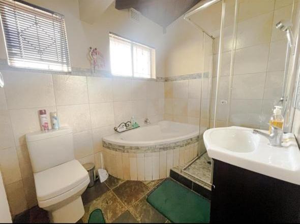 To Let 2 Bedroom Property for Rent in Pinetown KwaZulu-Natal