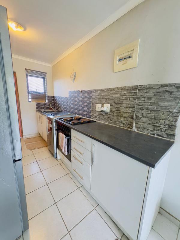 2 Bedroom Property for Sale in Newlands East KwaZulu-Natal