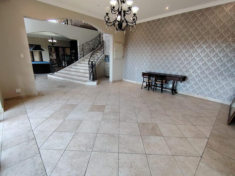 5 Bedroom Property for Sale in Umhlanga KwaZulu-Natal
