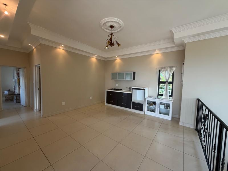 5 Bedroom Property for Sale in Umhlanga KwaZulu-Natal