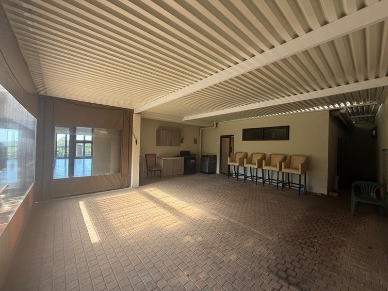 5 Bedroom Property for Sale in Umhlanga KwaZulu-Natal