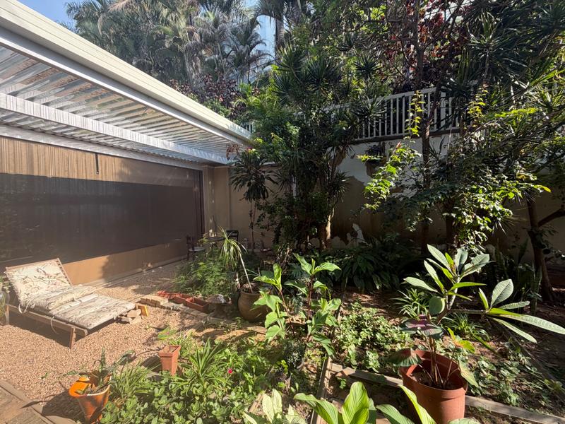 5 Bedroom Property for Sale in Umhlanga KwaZulu-Natal
