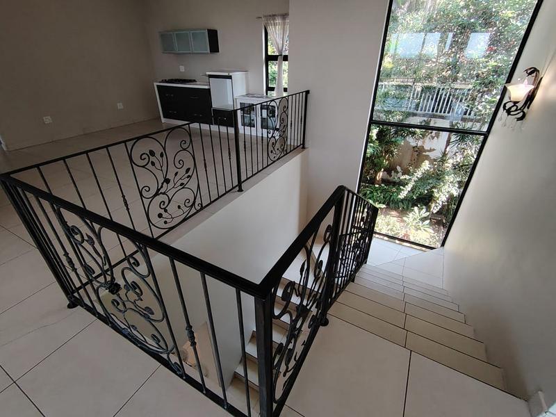 5 Bedroom Property for Sale in Umhlanga KwaZulu-Natal