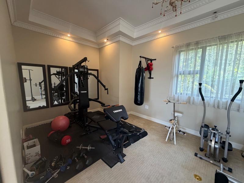 5 Bedroom Property for Sale in Umhlanga KwaZulu-Natal