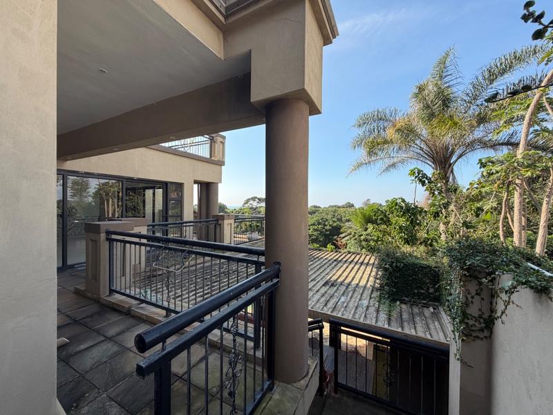 5 Bedroom Property for Sale in Umhlanga KwaZulu-Natal
