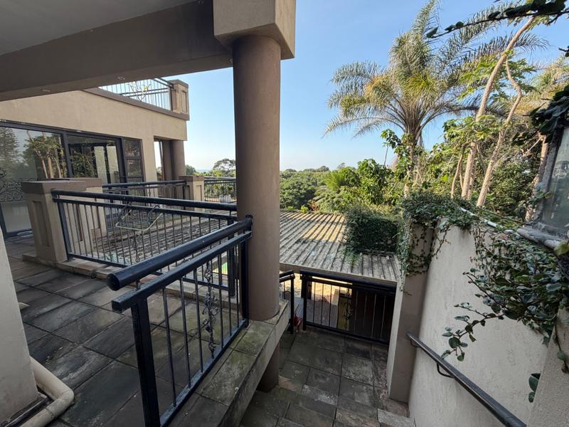 5 Bedroom Property for Sale in Umhlanga KwaZulu-Natal