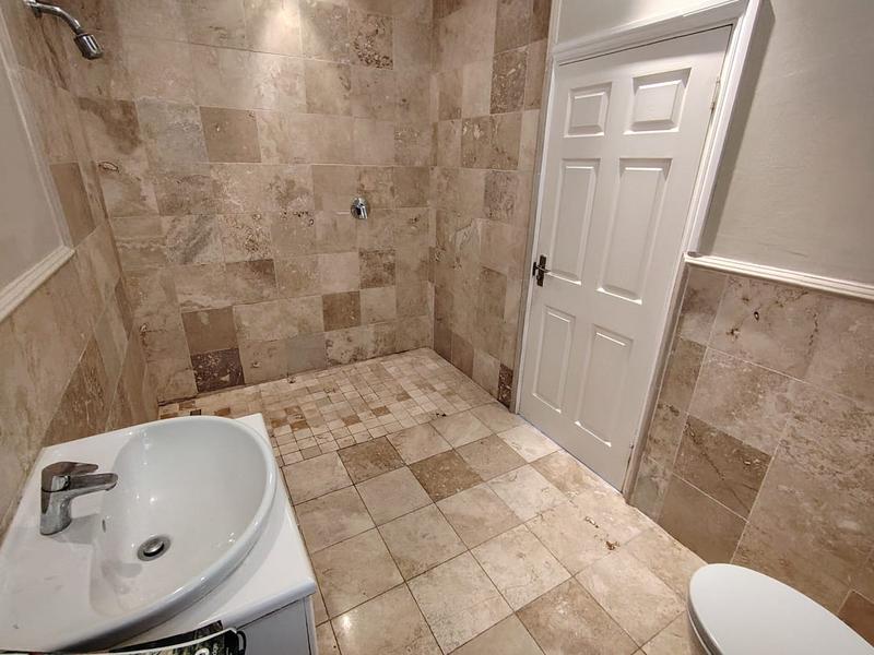 5 Bedroom Property for Sale in Umhlanga KwaZulu-Natal