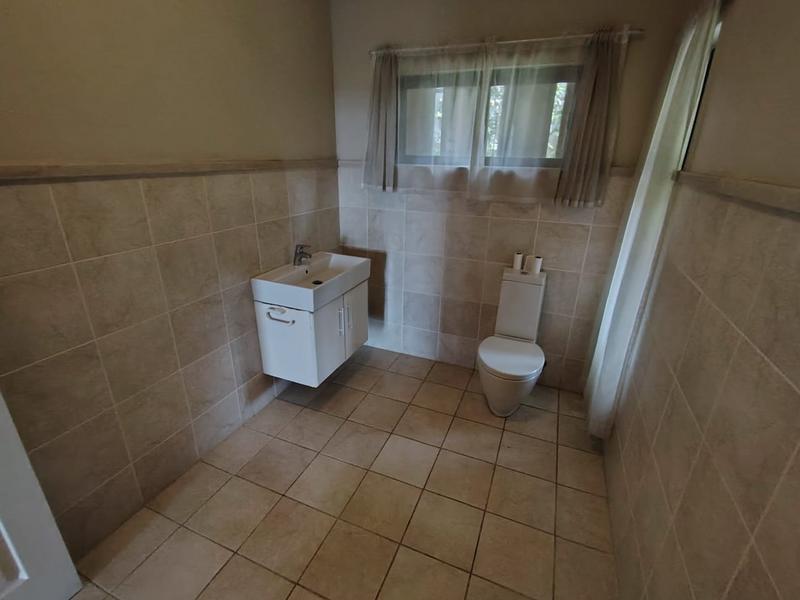 5 Bedroom Property for Sale in Umhlanga KwaZulu-Natal