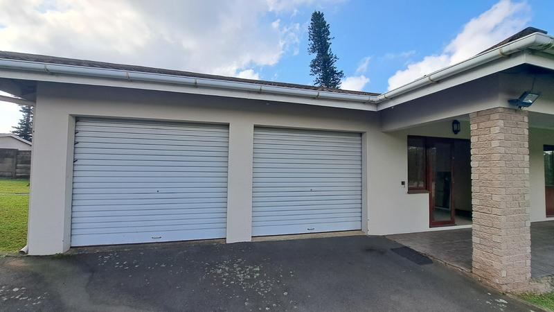 7 Bedroom Property for Sale in Dawncliffe KwaZulu-Natal