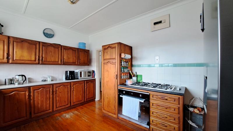 7 Bedroom Property for Sale in Dawncliffe KwaZulu-Natal