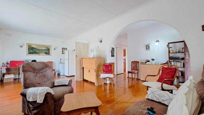 7 Bedroom Property for Sale in Dawncliffe KwaZulu-Natal